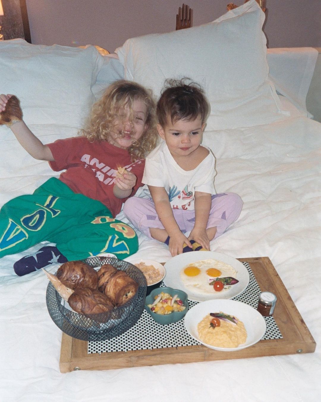 Leo and Luna. Source: @ThammySalcedo