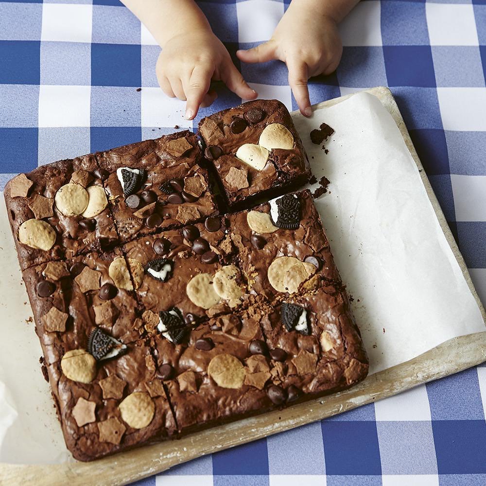 Source: @tablemannerspodcast